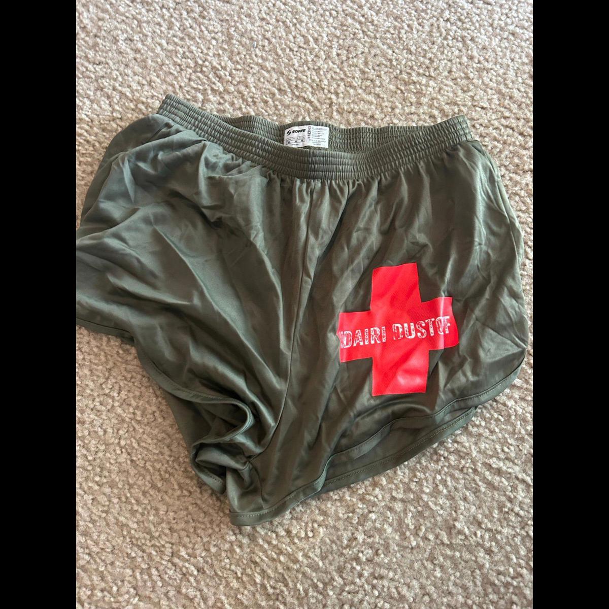 Junior Woman Size Medium Shirt Work Out With Undearwear